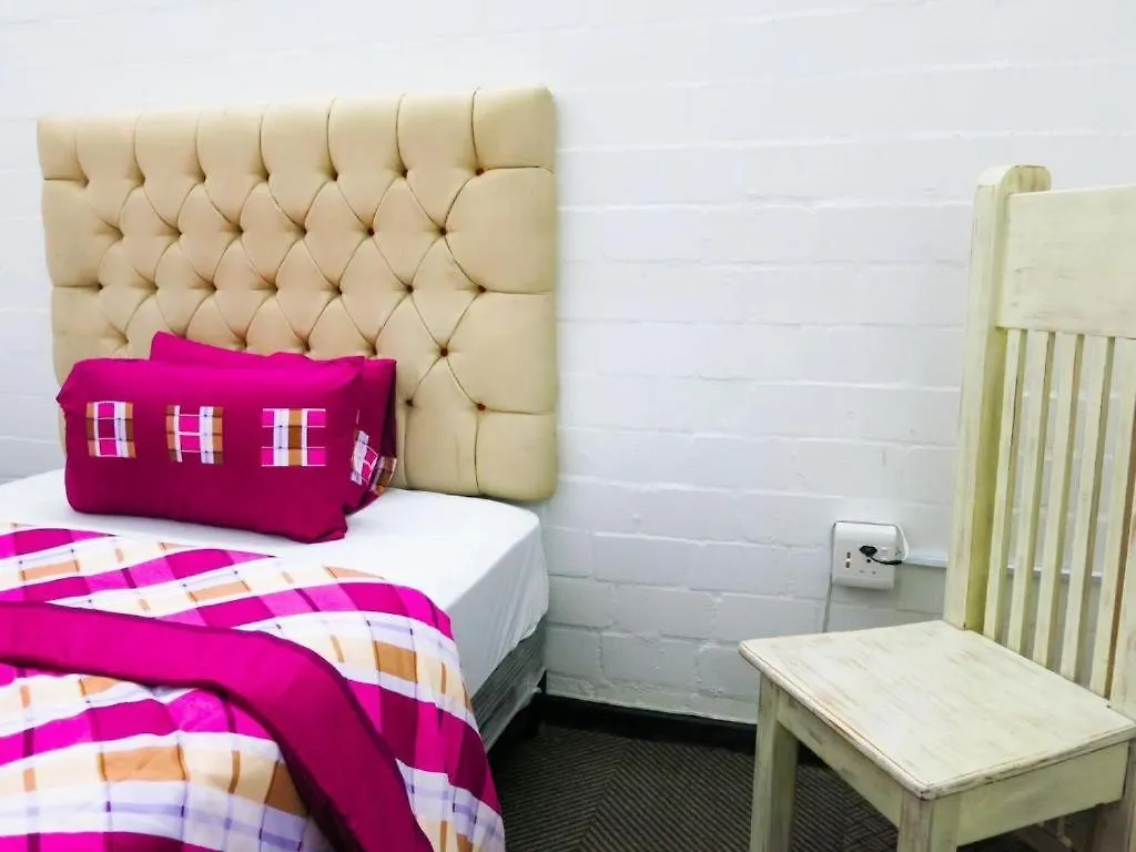 33 Goulborn Street Goodwood Hotel Cape Town Guest house